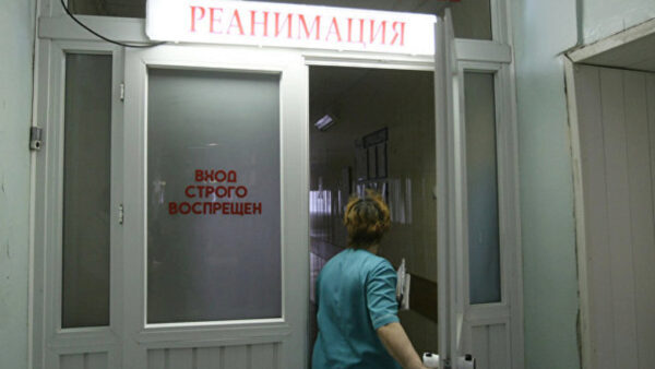 В правительстве РФ поддержали документ о допуске родственников в реанимацию