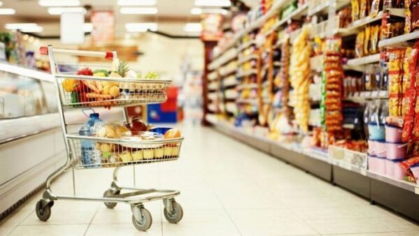 В российских магазинах могут увеличиться цены из-за закона о контрсанкциях