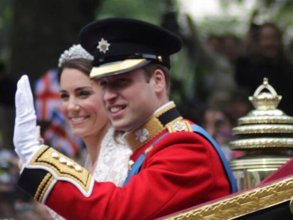 Фанаты раскритиковали Кейт Миддлтон за «недетские» игрушки ее сына принца Джорджа