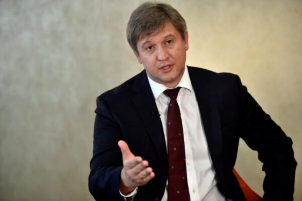 Министр финансов Данилюк хочет выступить перед депутатами Верховной Рады