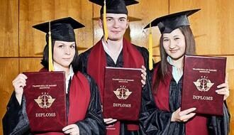 Сейм Латвии запретил преподавание на русском языке в частных вузах