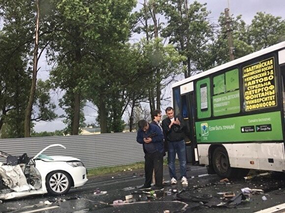 В Санкт-Петербурге двое детей погибли в ДТП с автобусом