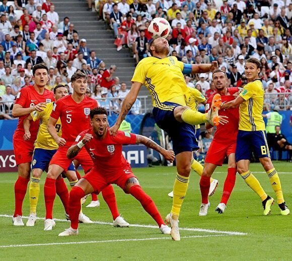 Англия вышла в полуфинал чемпионата мира по футболу, обыграв Швецию