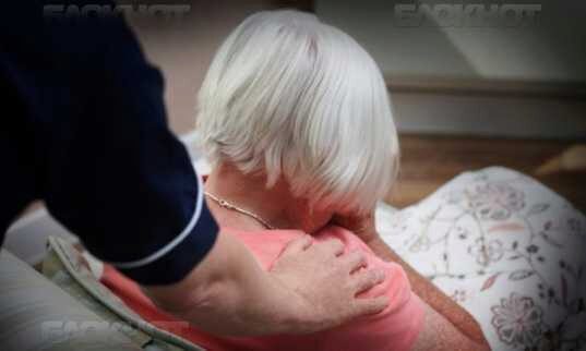В 78-летнюю пенсионерку ударила молния – она выпила таблетку и пошла гулять с собакой