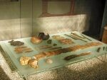 В Египте найдены три мумии в александрийском саркофаге