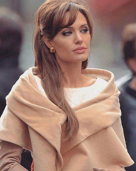 Анджелину Джоли срочно госпитализировали в «психушку»