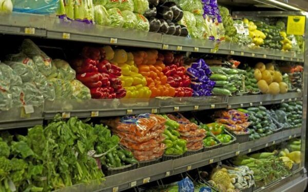 Кемеровостат отметил снижение цен на продовольственные товары в регионе