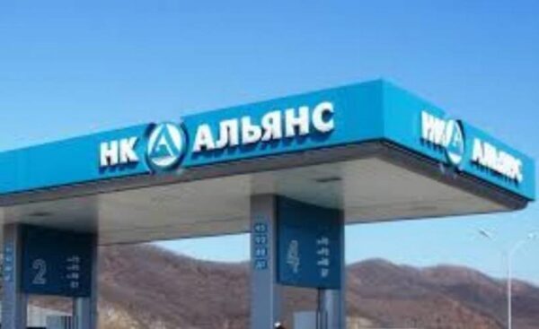 В Хабаровске снизились розничные цены на бензин