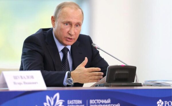 Владимир Путин поручил разработать план развития Дальнего Востока