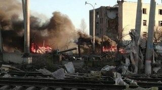 После взрыва в Гатчине госпитализирована девочка-подросток, которая проходила мимо завода