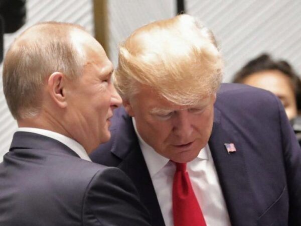 Стали известны вероятные дата и место встречи Владимира Путина и Дональда Трампа