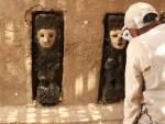 В Перу обнаружили доинкские деревянные фигурки «хранителей» города в масках