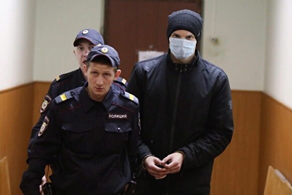 Заседание по аресту школьника из Челябинска, убившего родную сестру, закрыли от СМИ