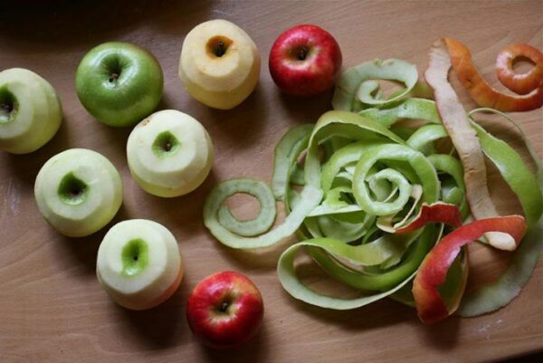 5 овощей и фруктов, которые обязательно нужно есть с кожурой, назвали эксперты