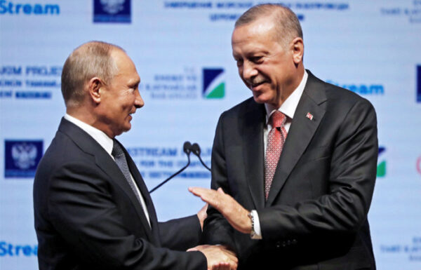 «Газпром» завершил строительство морского участка газопровода «Турецкий поток»