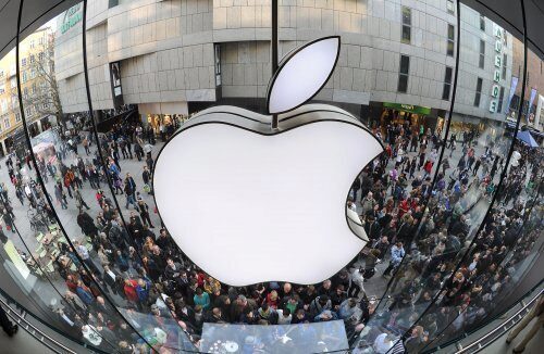 Корпорация Apple заключила договор с независимой компанией A24