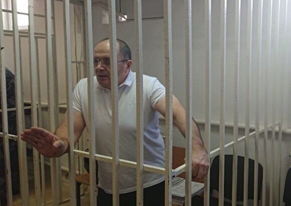 Оюб Титиев рассказал, что полицейские заклеивали ему рот скотчем, чтобы получить признание