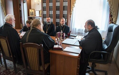 РПЦ уволила настоятеля храма после обвинений в домогательстве