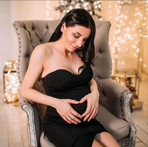 Беременная звезда «Дома-2» Алеся Клочко решила приблизить день родов