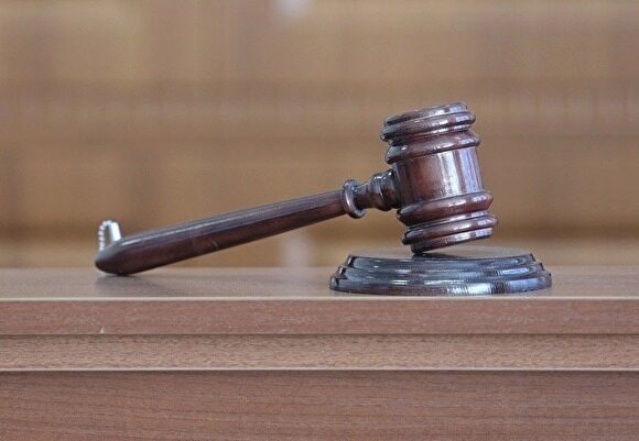 Челябинский облсуд отменил решение о прекращении уголовного дела двух адвокатов