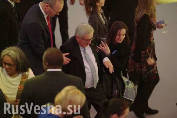 «Фото иногда лгут»: в ЕС объяснили странные кадры с главой Еврокомиссии (ФОТО)