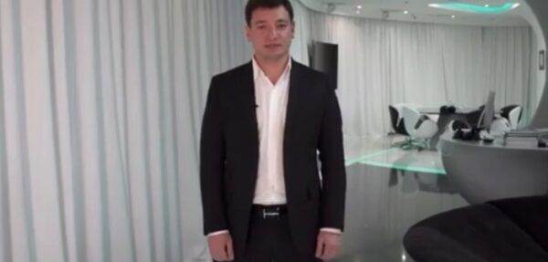 Киевский бизнесмен попросил Порошенко остановить шантаж со стороны СБУ и Минкульта
