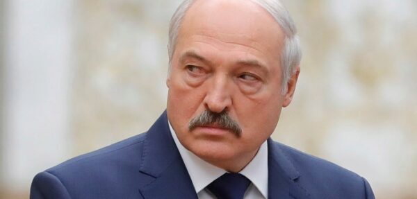Лукашенко предупредил об опасности «отмороженных нацменов» в Украине