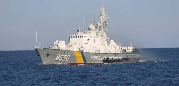 Морской охране Украины разрешили стрелять без предупреждения