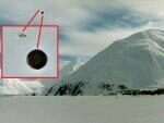 Над горами Аляски зависли два НЛО