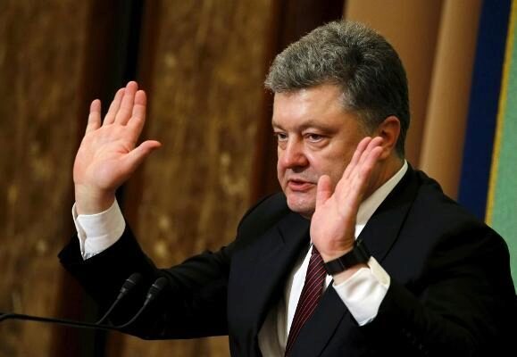 Порошенко принуждает верующих выбирать между Украиной и Россией