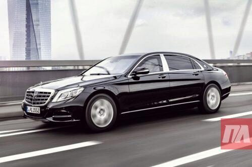 СМИ узнали о закупке новых «роскошных» Mercedes для Порошенко