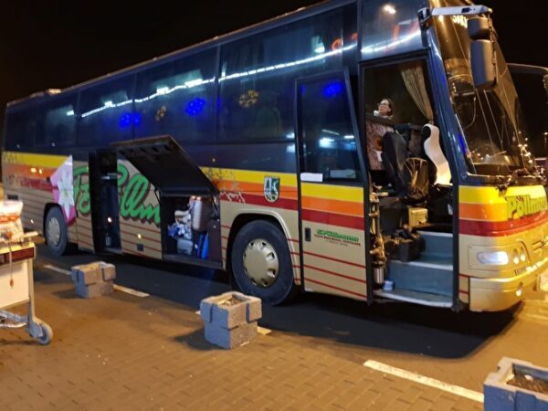 Уральцы, летевшие FlyDubai, вынуждены добираться домой 10 часов на автобусе из Уфы
