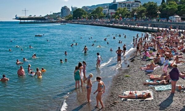 В 2018 году Крым и Севастополь приняли 6 миллионов 617 тысяч туристов