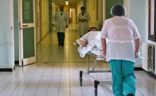 В Ростовской области в результате массового отравления госпитализированы 20 человек