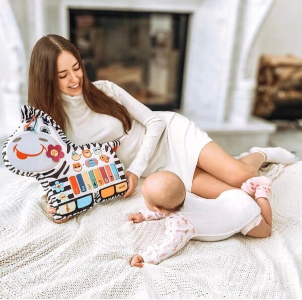 Жена Дмитрия Тарасова Анастасия в Instagram показала их подросшую дочь