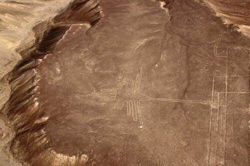 Археологи разгадали тайну кругов в пустыне Перу