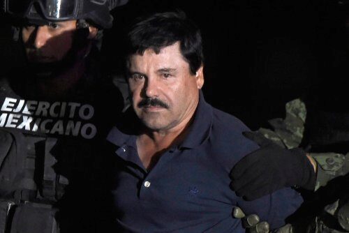 Бывший президент Мексики получал взятки от наркобарона Эль Чапо.