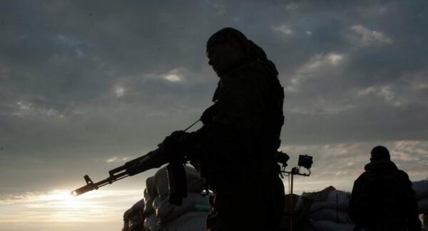 Донецк и Луганск проведут совместные маневры