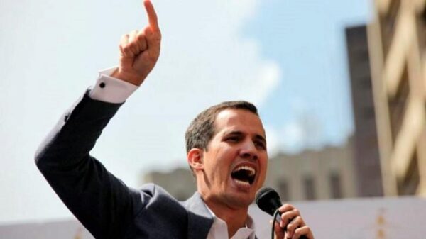 Лидера венесуэльской оппозиции уличили в подковерных играх с Вашингтоном