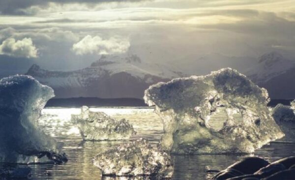 Над Антарктидой нависла угроза: ученые обеспокоены признаками приближающейся катастрофы