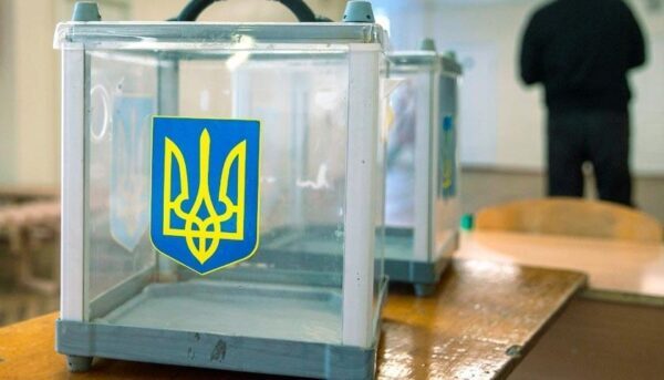 Первый генпрокурор Украины идет кандидатом в президенты