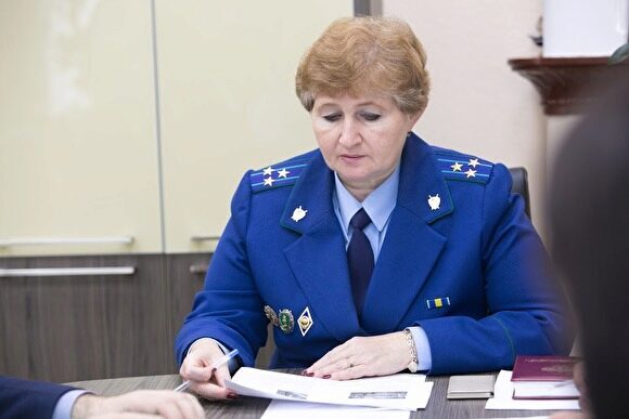 Прокуратура Екатеринбурга проследит за достоверностью документов при зачислении в школу