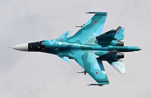 СМИ: на Дальнем Востоке в воздухе столкнулись два истребителя Су-34