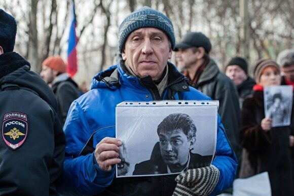 Правительство Зауралья не согласовало акцию памяти Немцова у кинотеатра «Россия»
