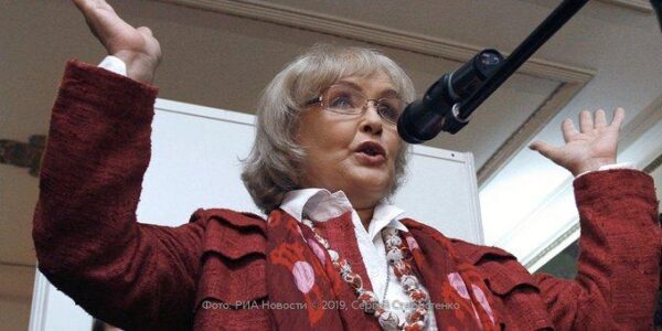 Роговцева призвала украинцев изолироваться от россиян
