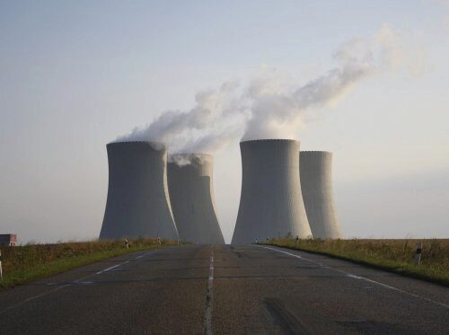 В Китае построят четыре новых реактора