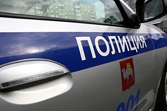 В поселке под Челябинском угнали новый внедорожник Lexus за 3,5 млн рублей