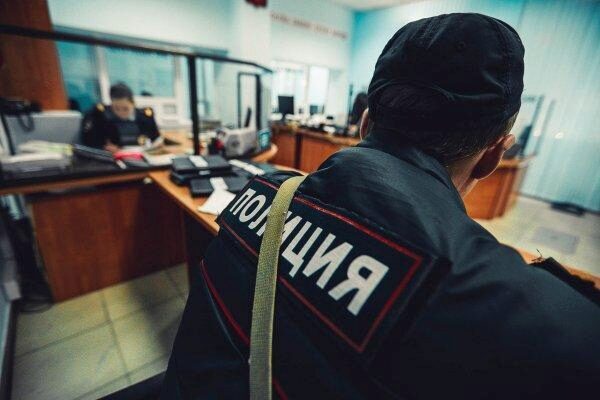 МВД: полицейские, которые задержали пьяного Емельяненко, не уволены