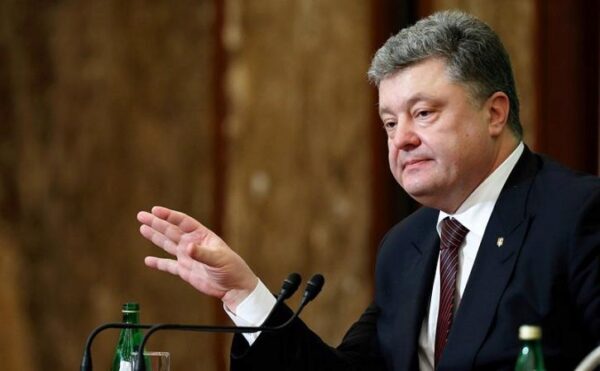 Политолог прокомментировал заявление Петра Порошенко о сотрудничестве с Россией