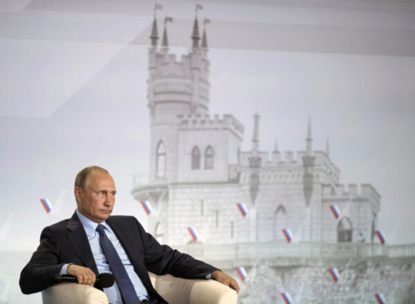 Путин объяснил, почему в Крыму продукты стоят дорого